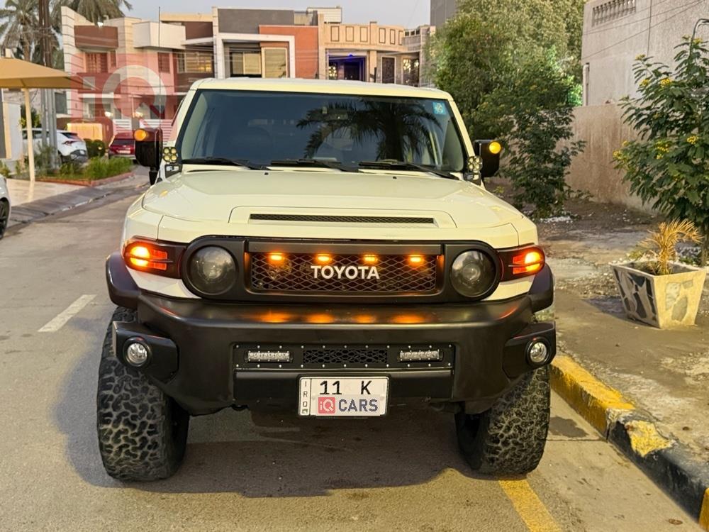 تويوتا إف جي كروزر